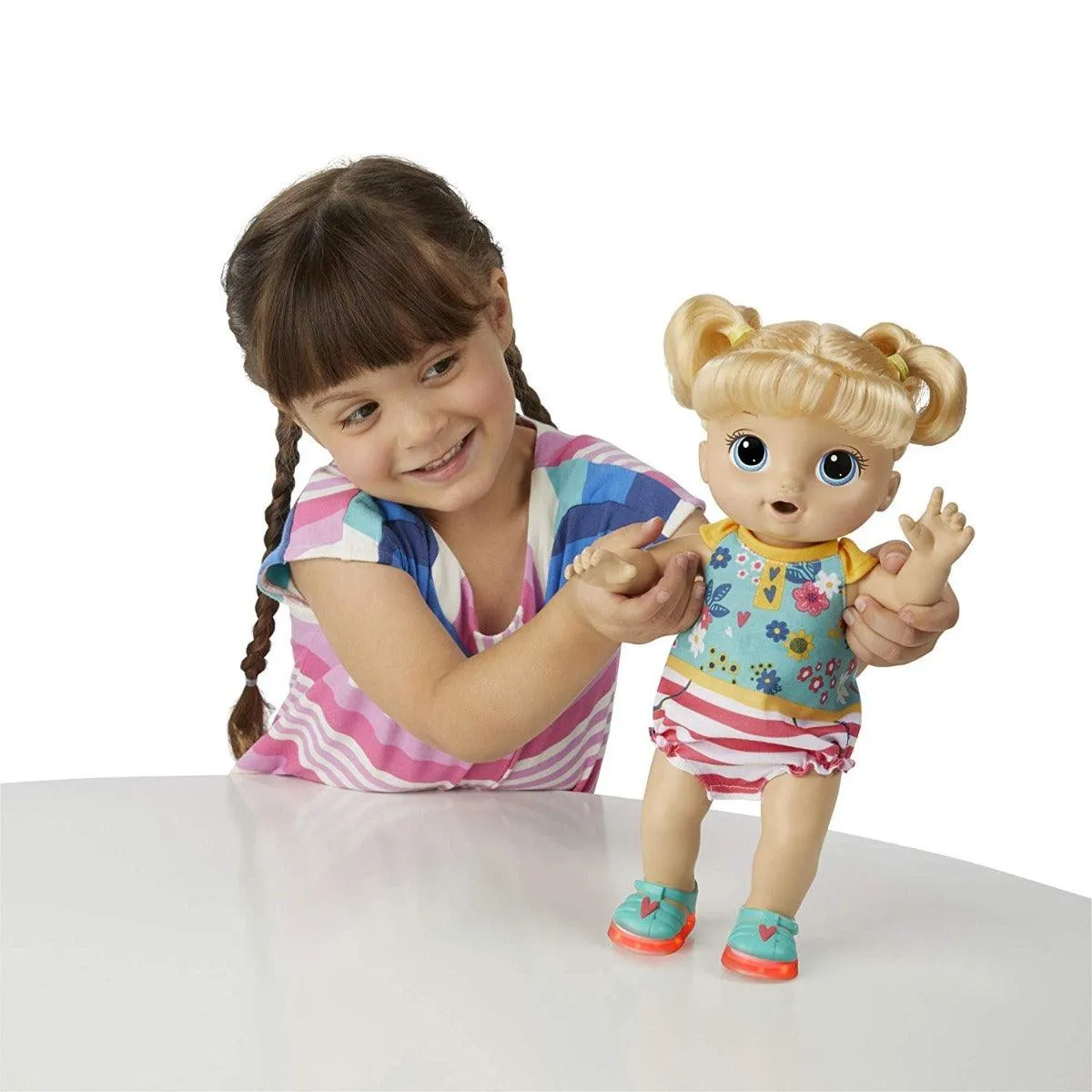 Baby Alive Step Giggle Baby Blonde Hair Doll with Light-up Shoes, Responds with 25  Sounds and Phrases, Drinks and Wets