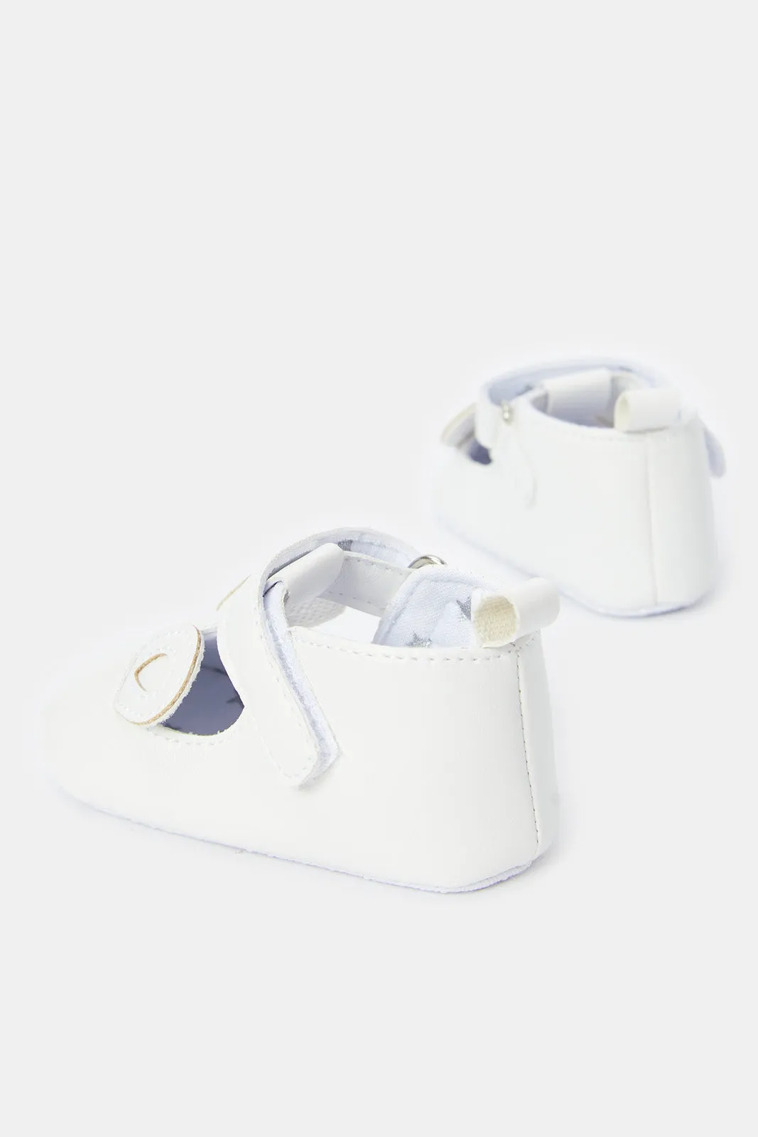 Baby White Velcro Pram Shoe