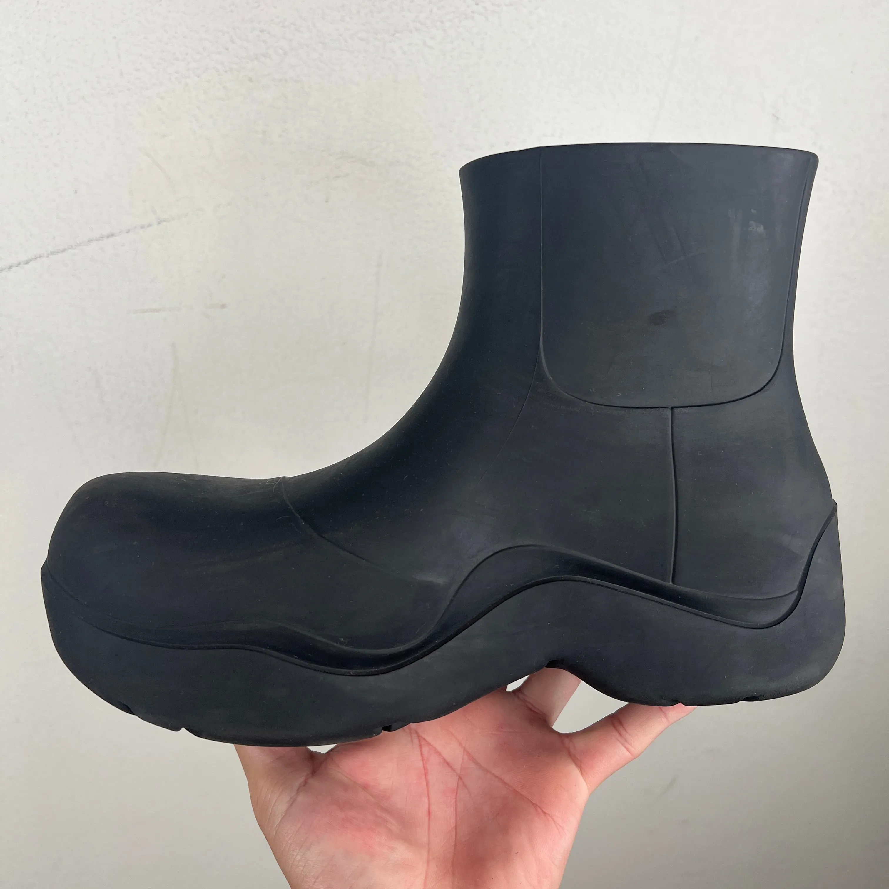 Bottega Veneta Black Puddle Boots