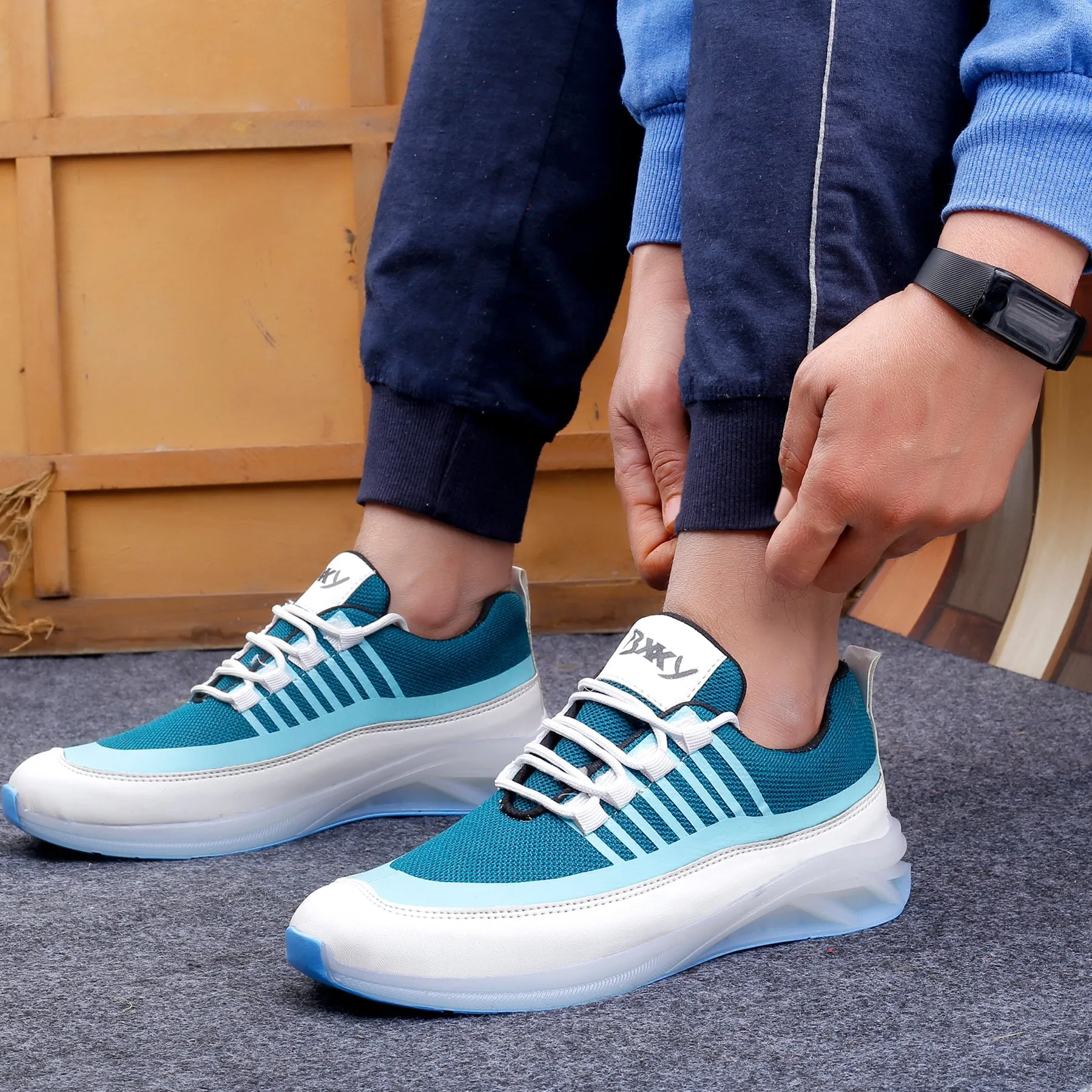 Bxxy's Comfortable Walking Sports Shoes