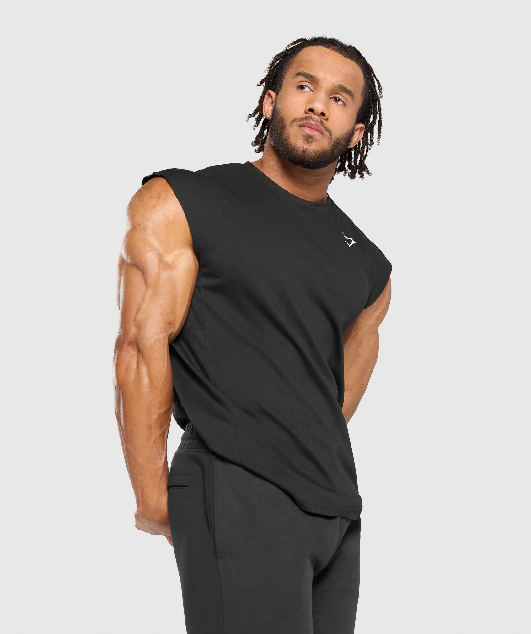 Gymshark React Cut Off Tank - Black