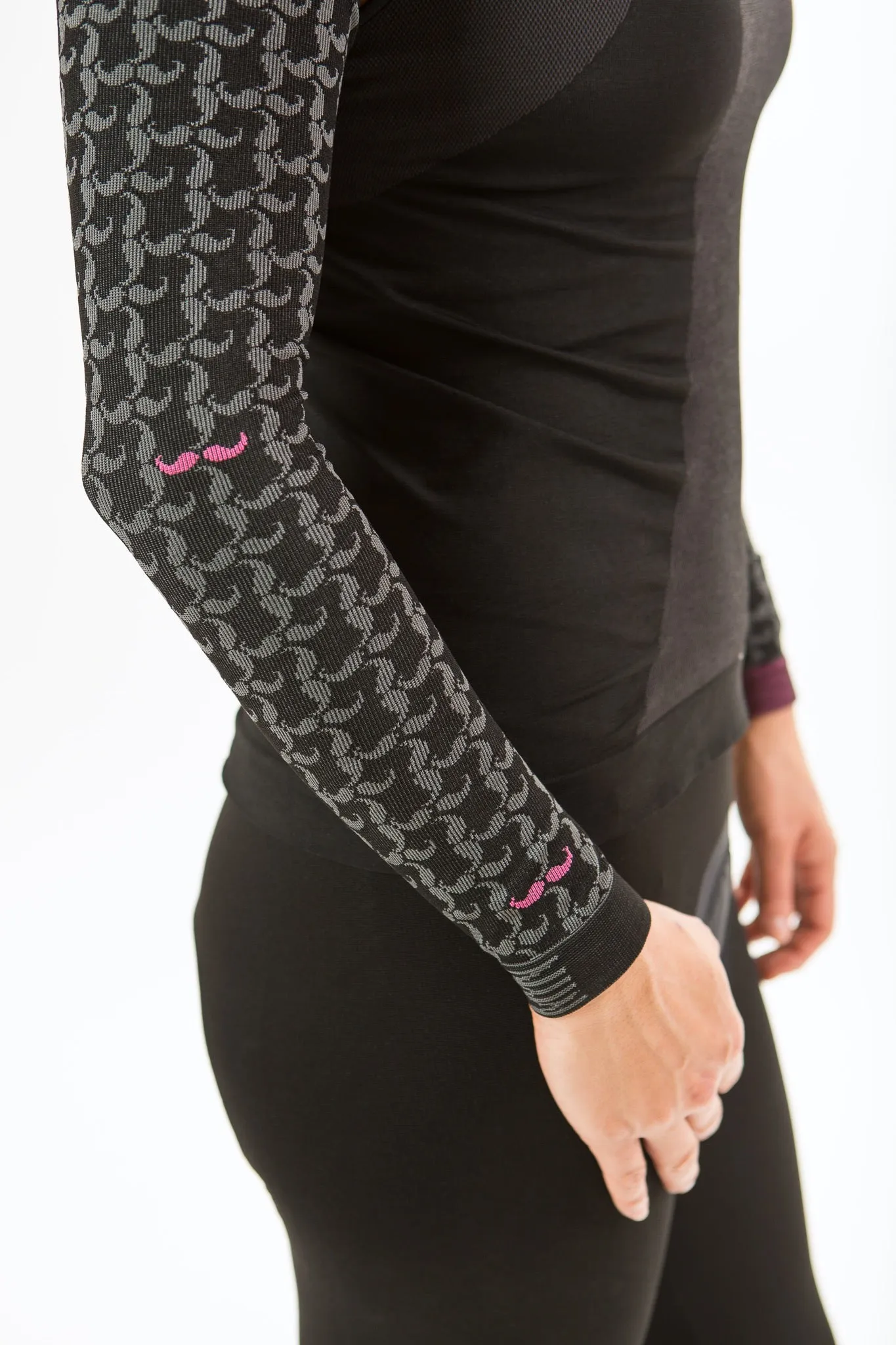 IN - Seamless Shoulder Covers