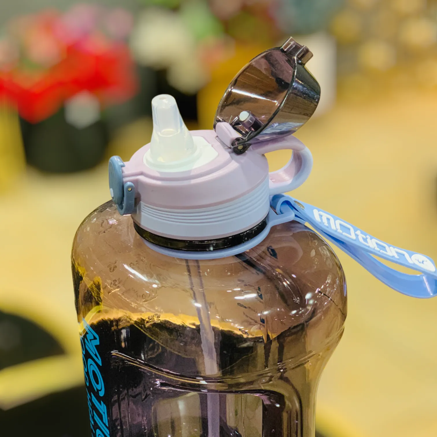 Locking Structure Water Bottle