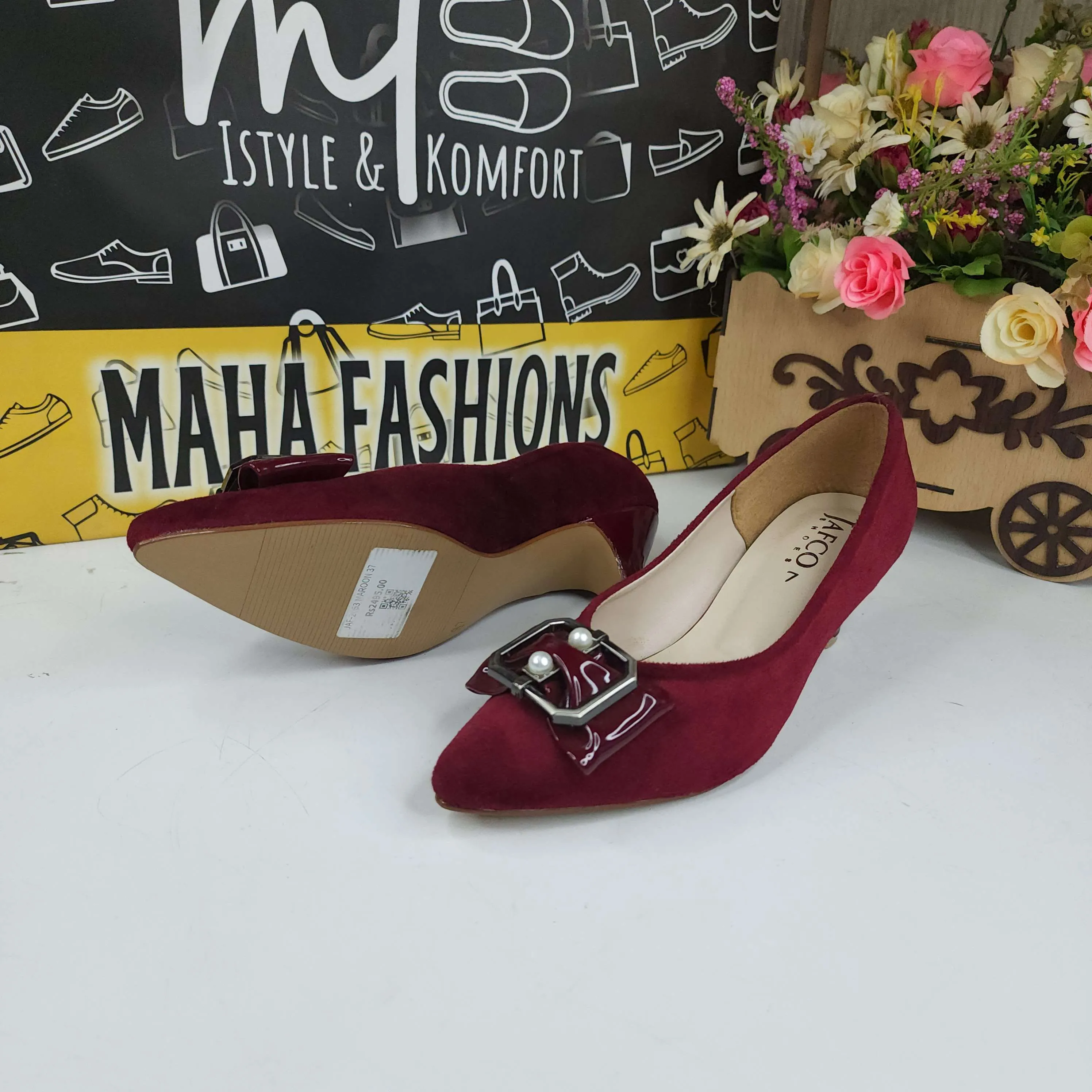 Maroon Buckle Shoe in Heel