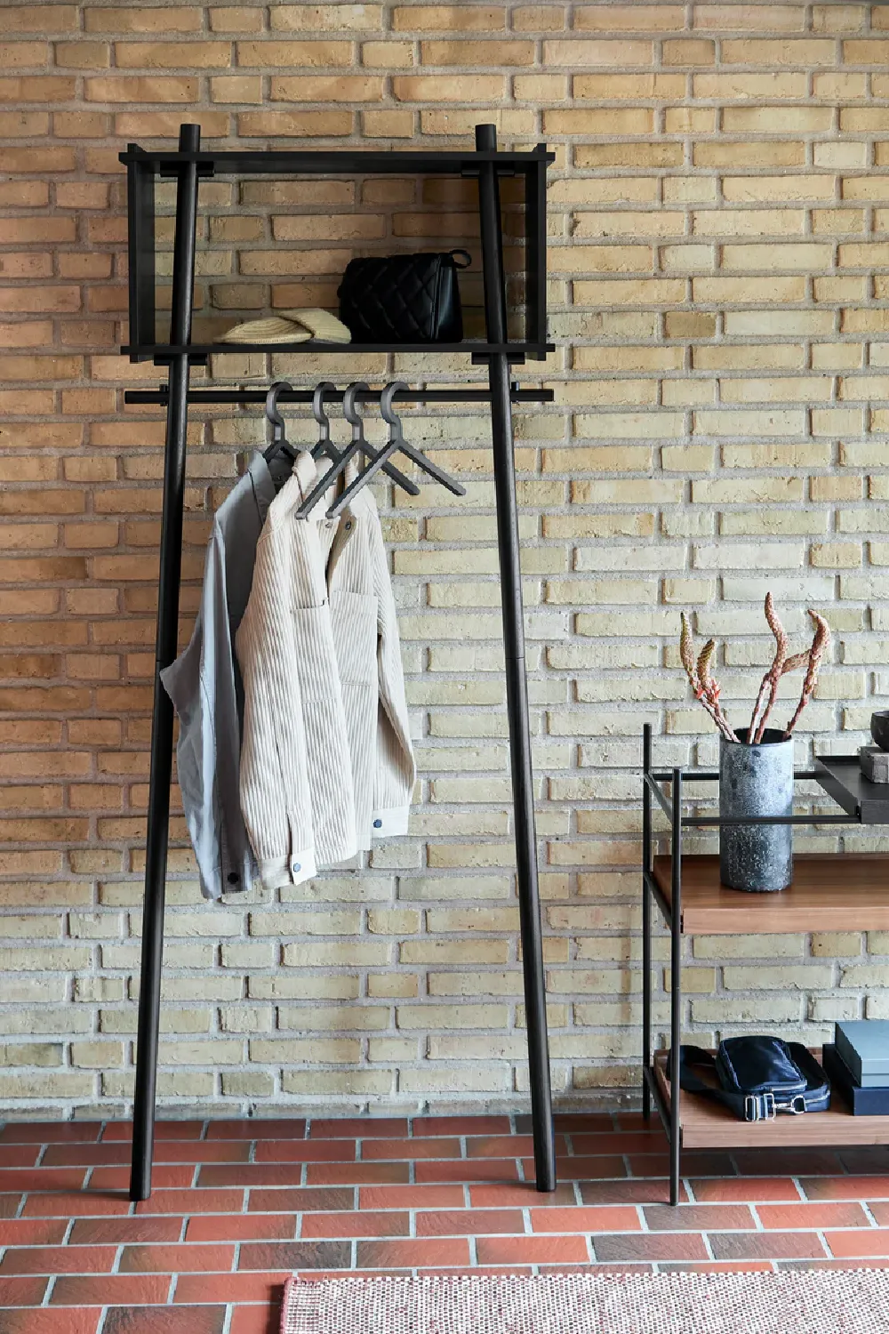 Oak Minimalist Wardrobe S | WOUD Töjbox