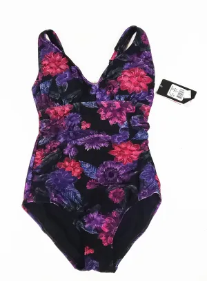 One Piece Floral Pink Swim Suit. Chlorine Resistant  Size TYR Size 6