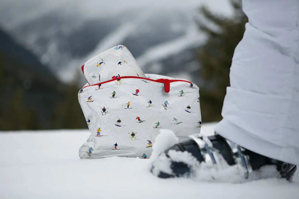 Set of Two - Organizational Packs - Dancing Skiers with Red Zipper