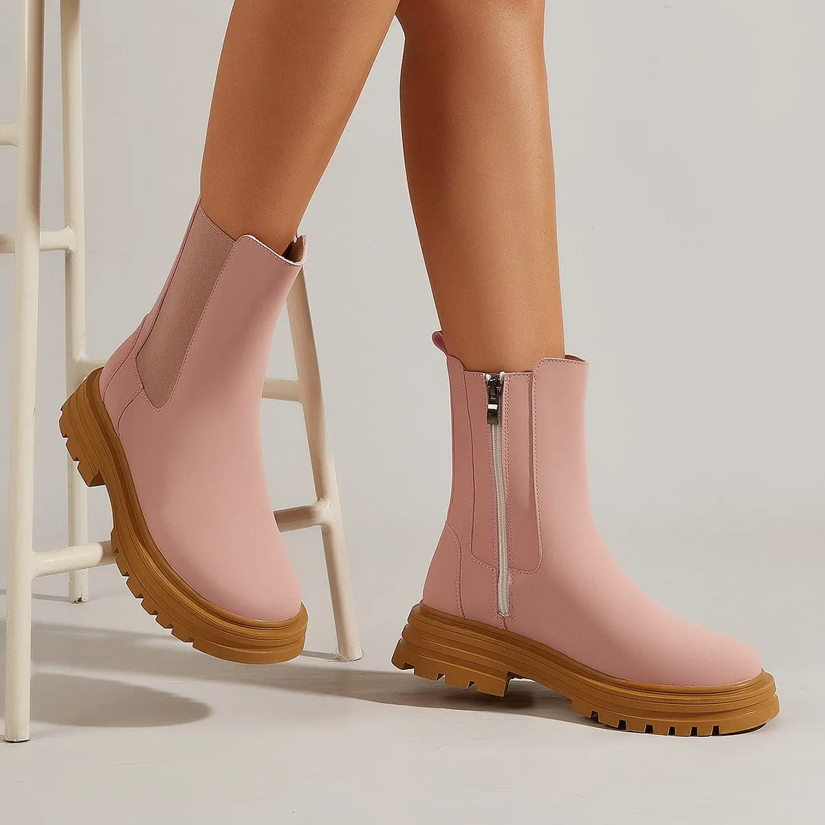 Side Zip Chelsea Boots