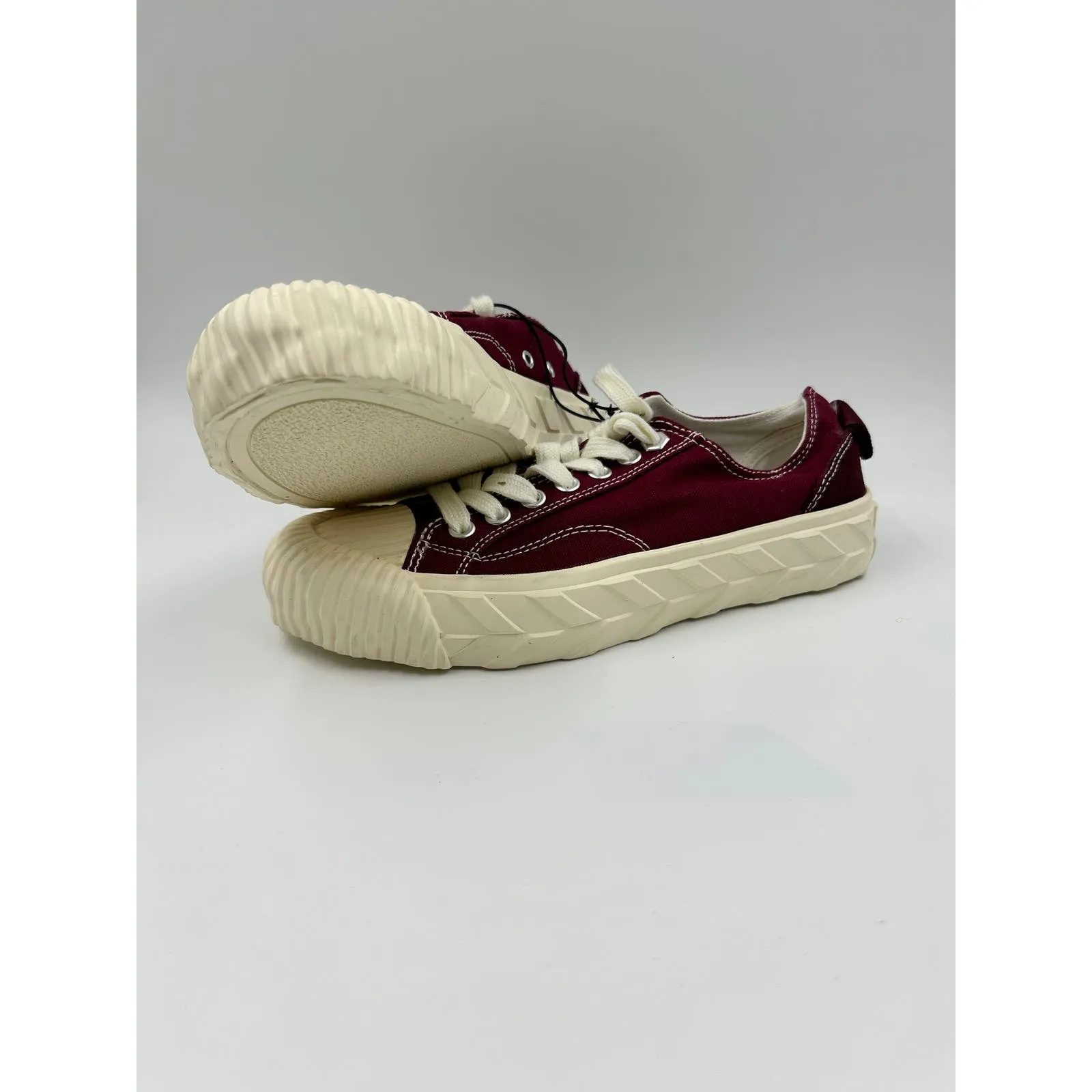 Women's Size 6, Velvet Red Canvas Sneaker with Chunky Sole for Ultra Support